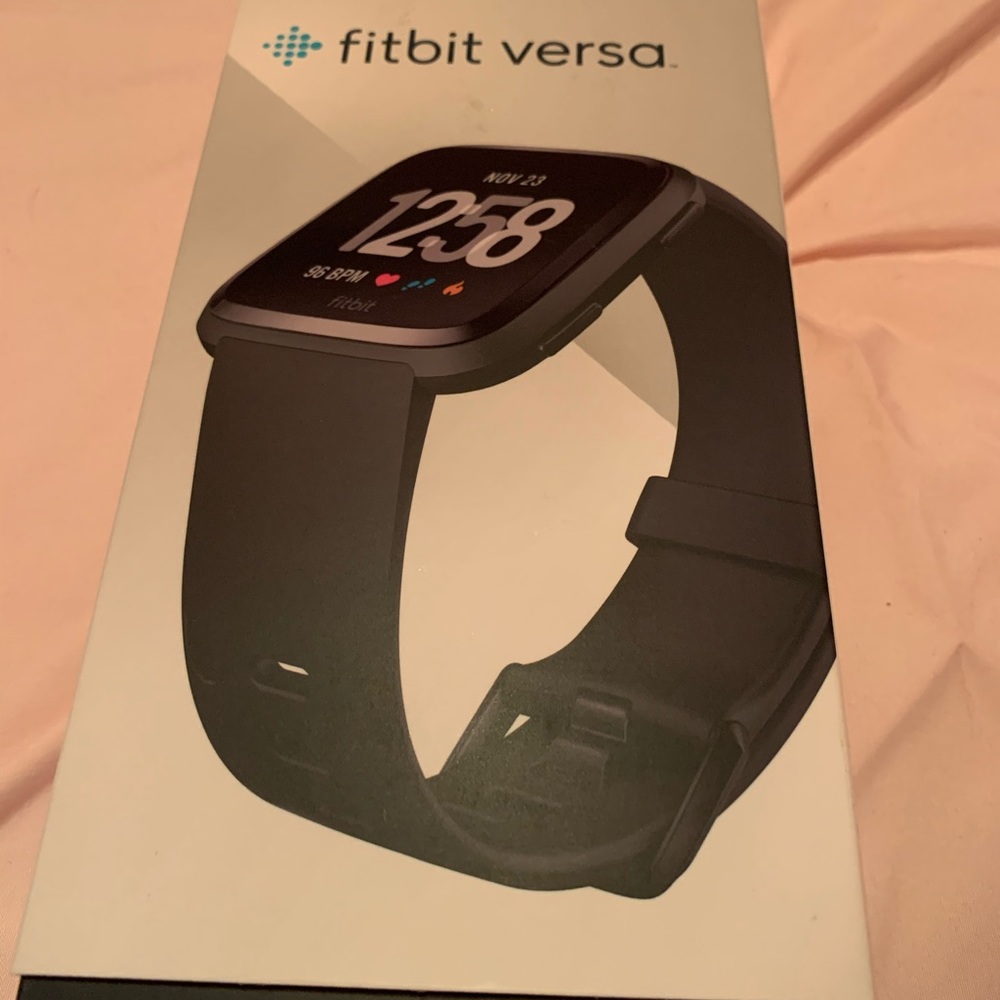 Brand new Fitbit Versa never used